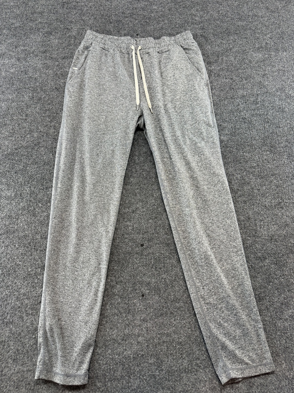 Vuori Pants Mens Large Gray Athletic Joggers Elastic Waist Drawstring Pockets